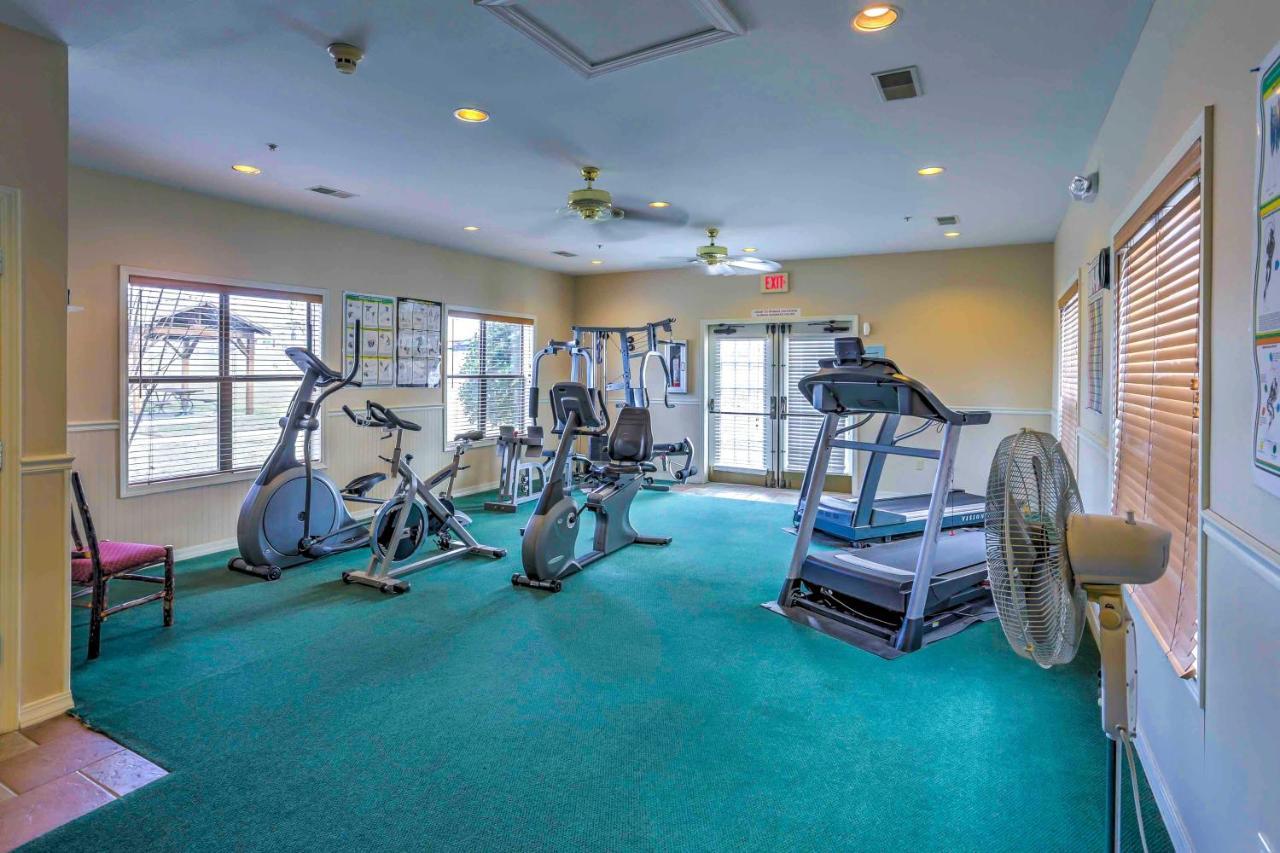 Vibrant Holiday Hills Resort Condo With Balcony Branson Bagian luar foto